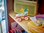 Retro Roller Skate - Image 10